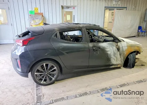 2020 Hyundai Veloster Base z USA, uszkodzony, nr VIN KMHTG6AF3LU026194